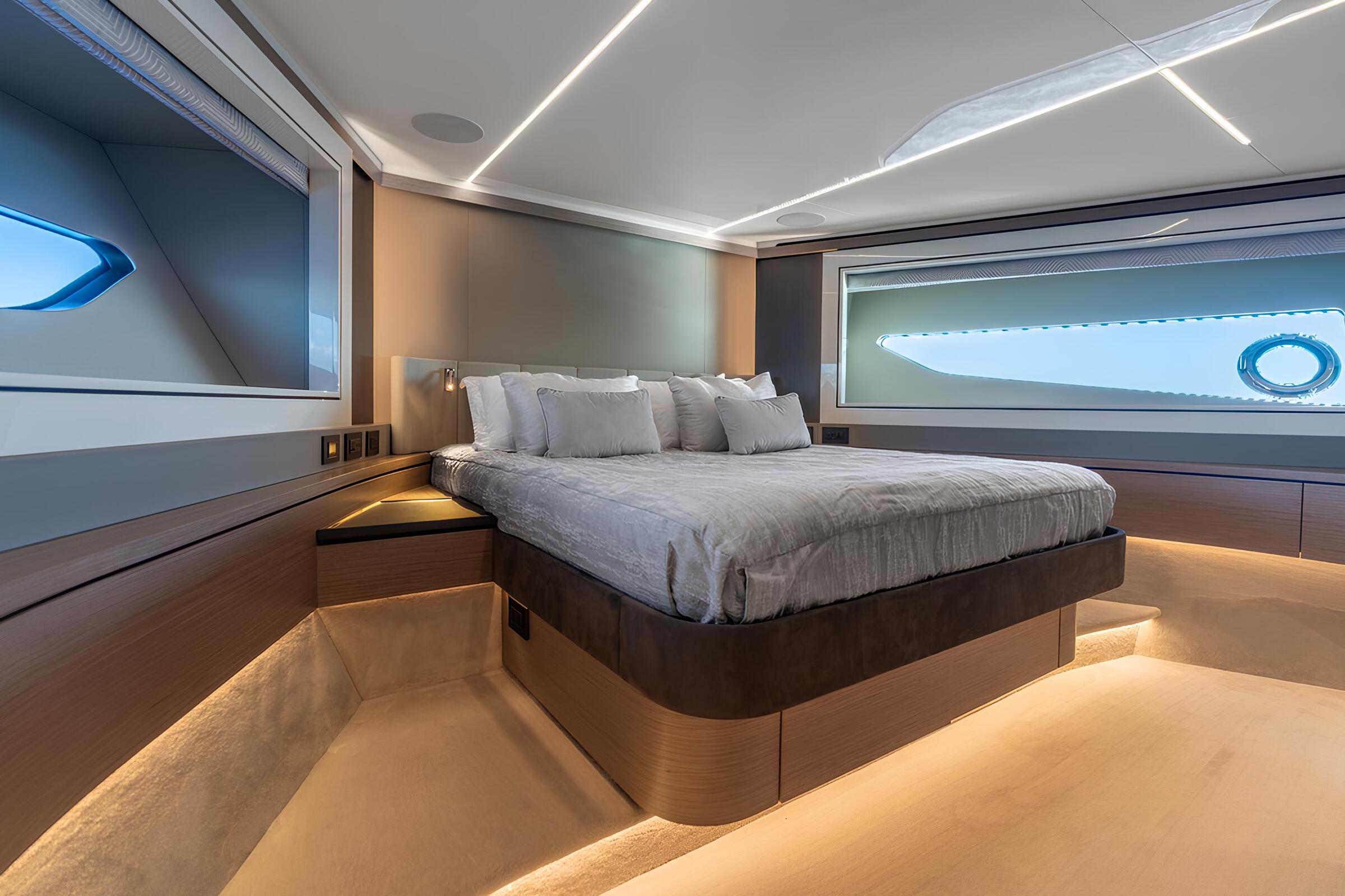 VIP-каюта/VIP cabin