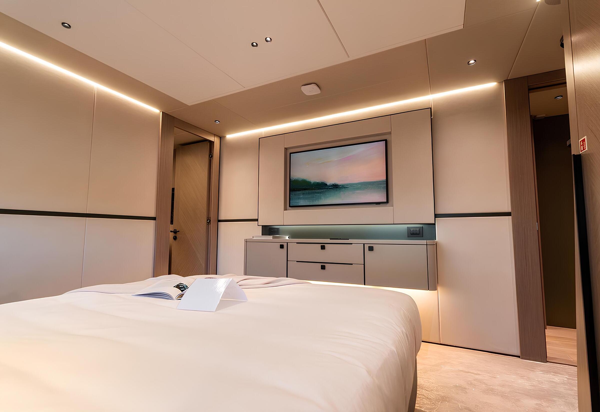 VIP-каюта/VIP cabin