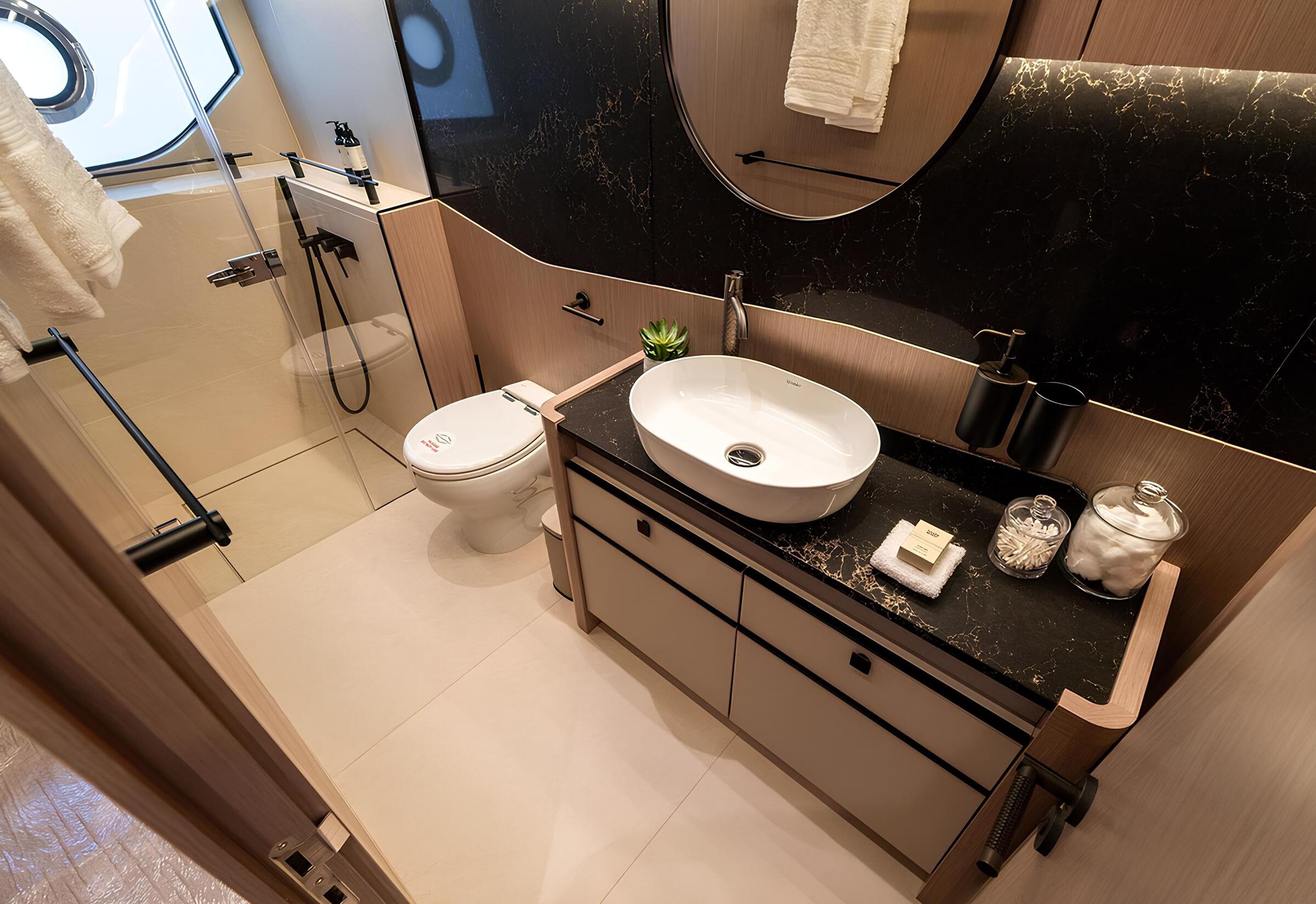 VIP-санузел/VIP bathroom